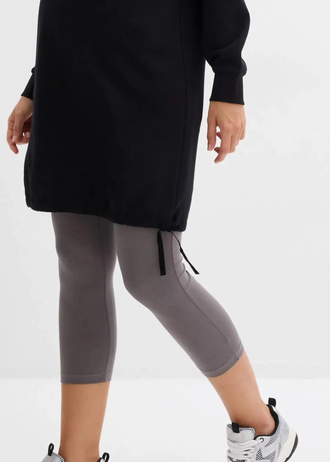 bonprix Umstandsmode|Nachhaltigere Materialien^Umstands- und Still-Sweatkleid aus Bio-Baumwolle schwarz