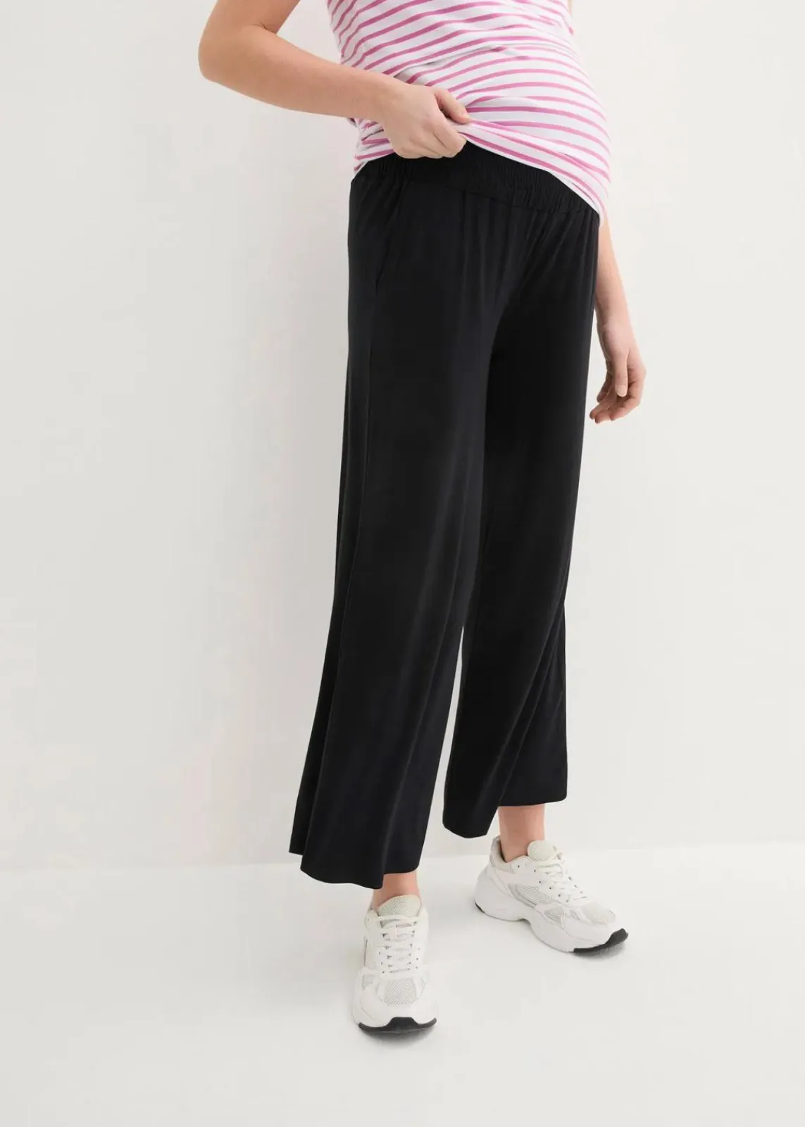 bonprix Bekleidung·Blazer|Umstandsmode^Umstandsculotte aus weicher Viskose, Loose Fit schwarz