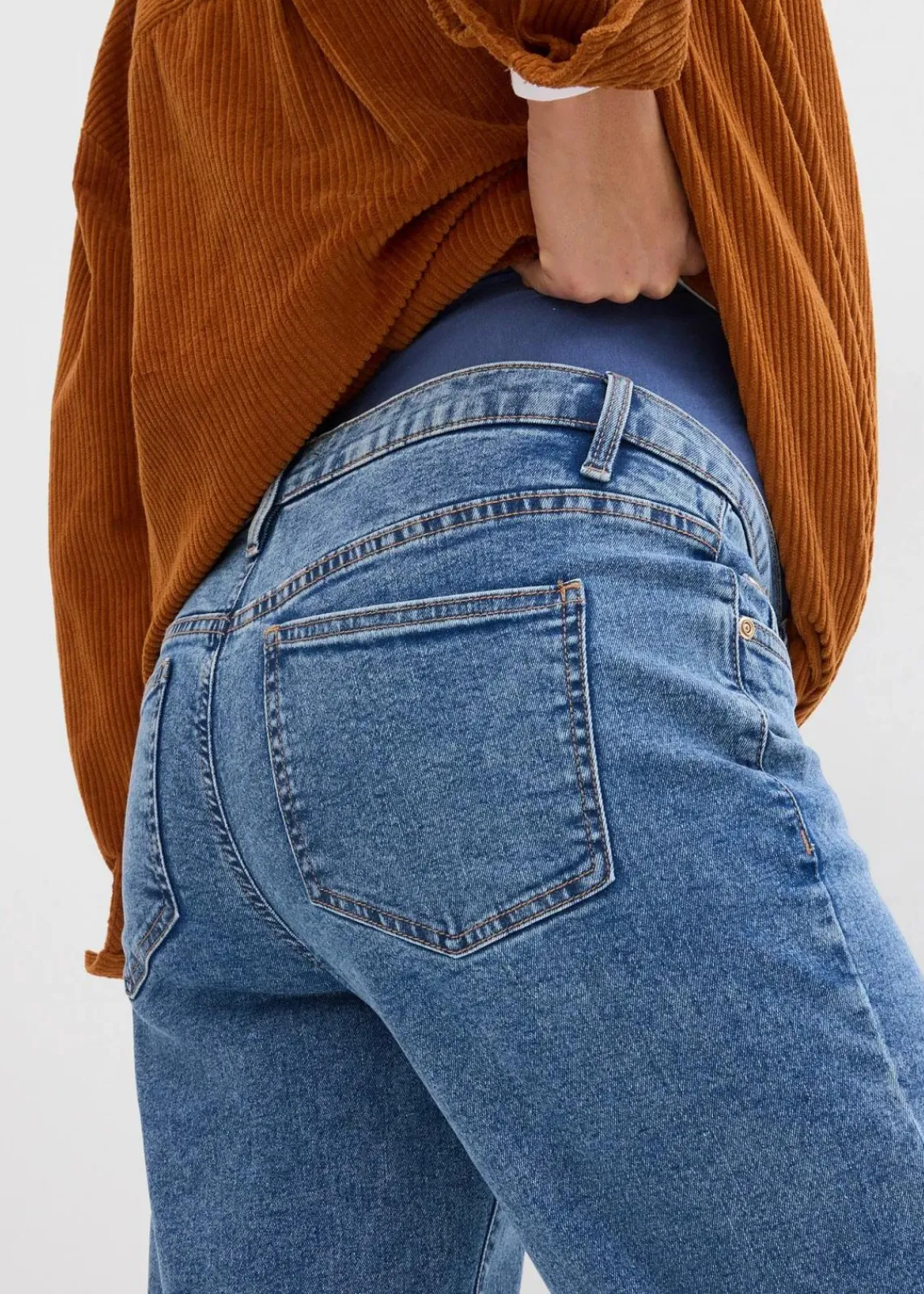 bonprix Bekleidung·Blazer|Umstandsmode^Umstandsjeans aus Bio-Baumwolle, Loose Fit blau denim/hellindigo