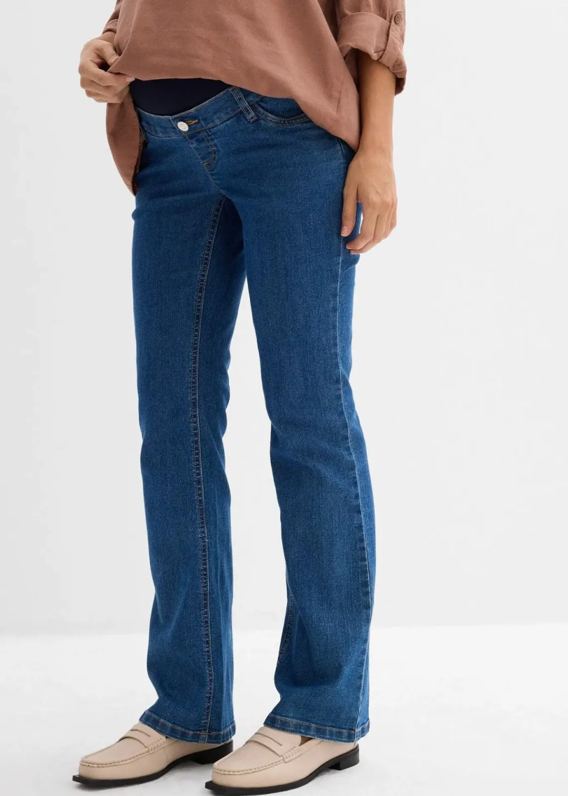 bonprix Bekleidung·Blazer|Umstandsmode^Umstandsjeans mit Bio-Baumwolle, leicht ausgestelltes Bein blau denim