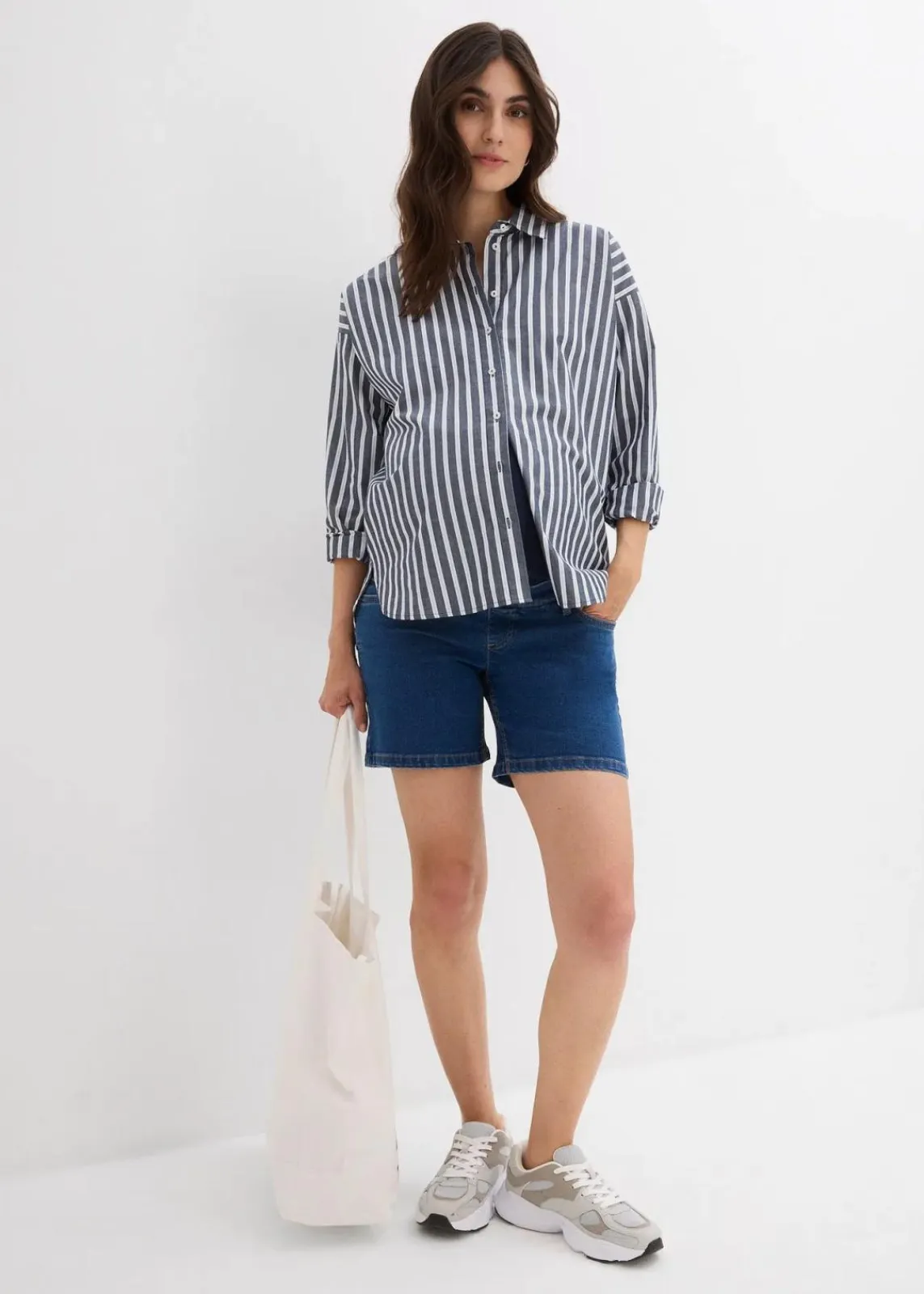 bonprix Bekleidung·Blazer|Umstandsmode^Umstandsjeansshorts aus Baumwoll- Stretchdenim blau denim