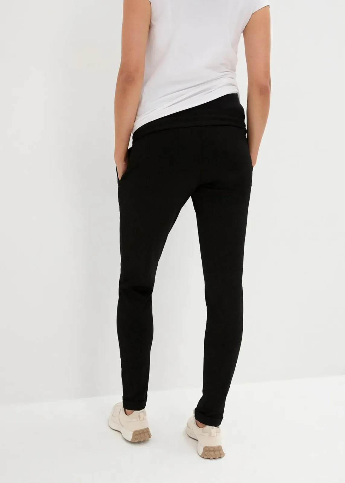 bonprix Bekleidung·Blazer|Umstandsmode^Umstands-Schlupfhose mit elastischem Bund schwarz