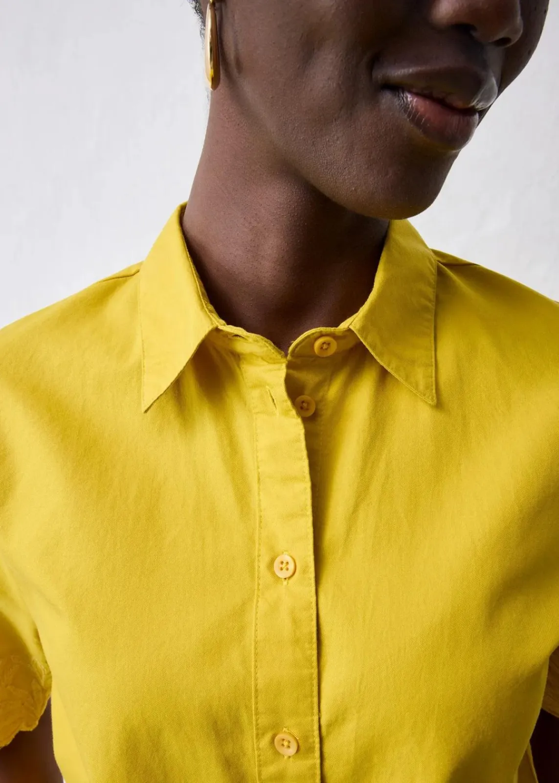 bonprix Blusen & Tuniken|Premium^verkürzte Hemdbluse mit Seidenanteil lemoncurry