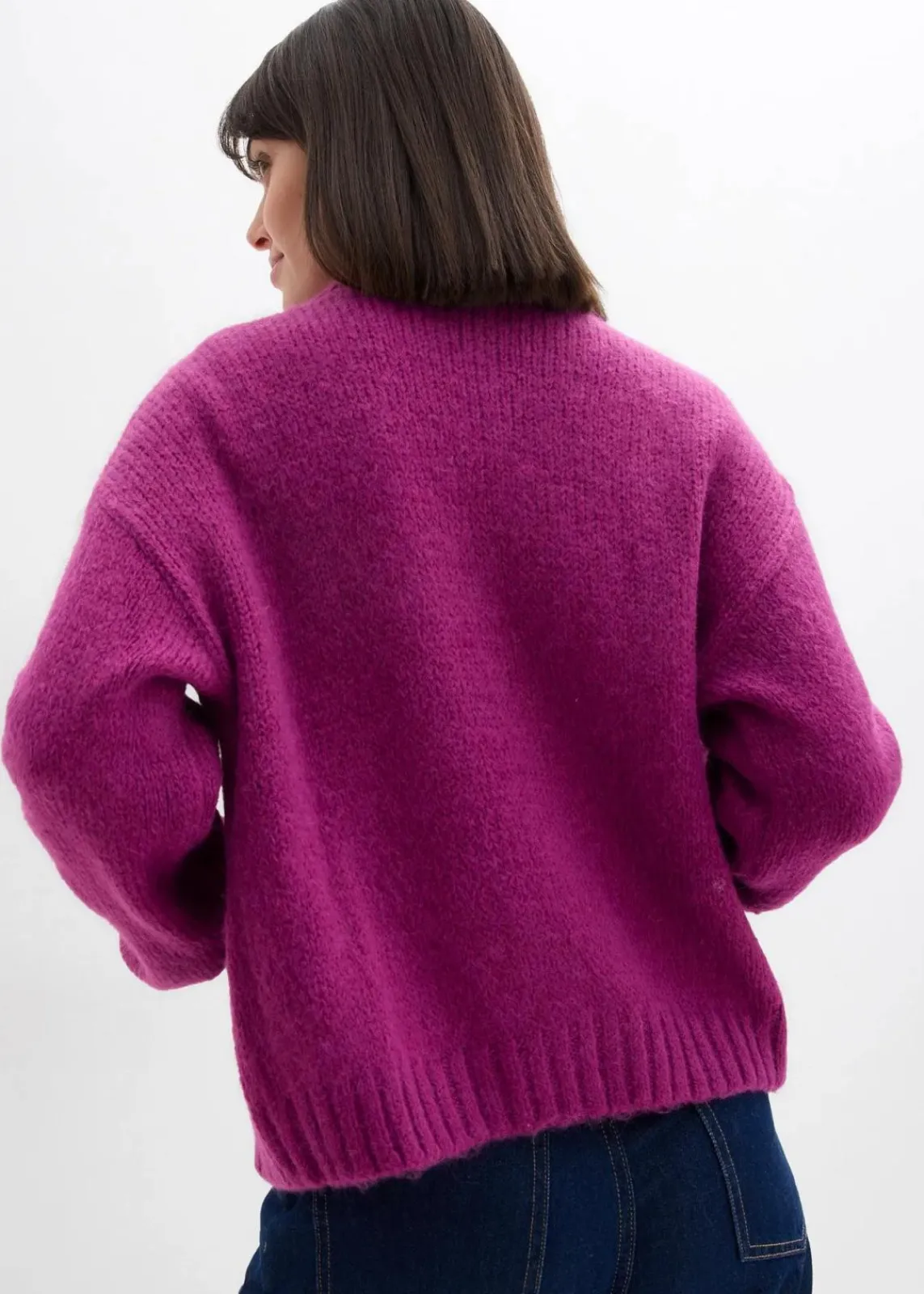 bonprix Bekleidung·Umstandsmode|Strickmode^Verkürzte Oversize Grobstrickjacke dunkelfuchsia