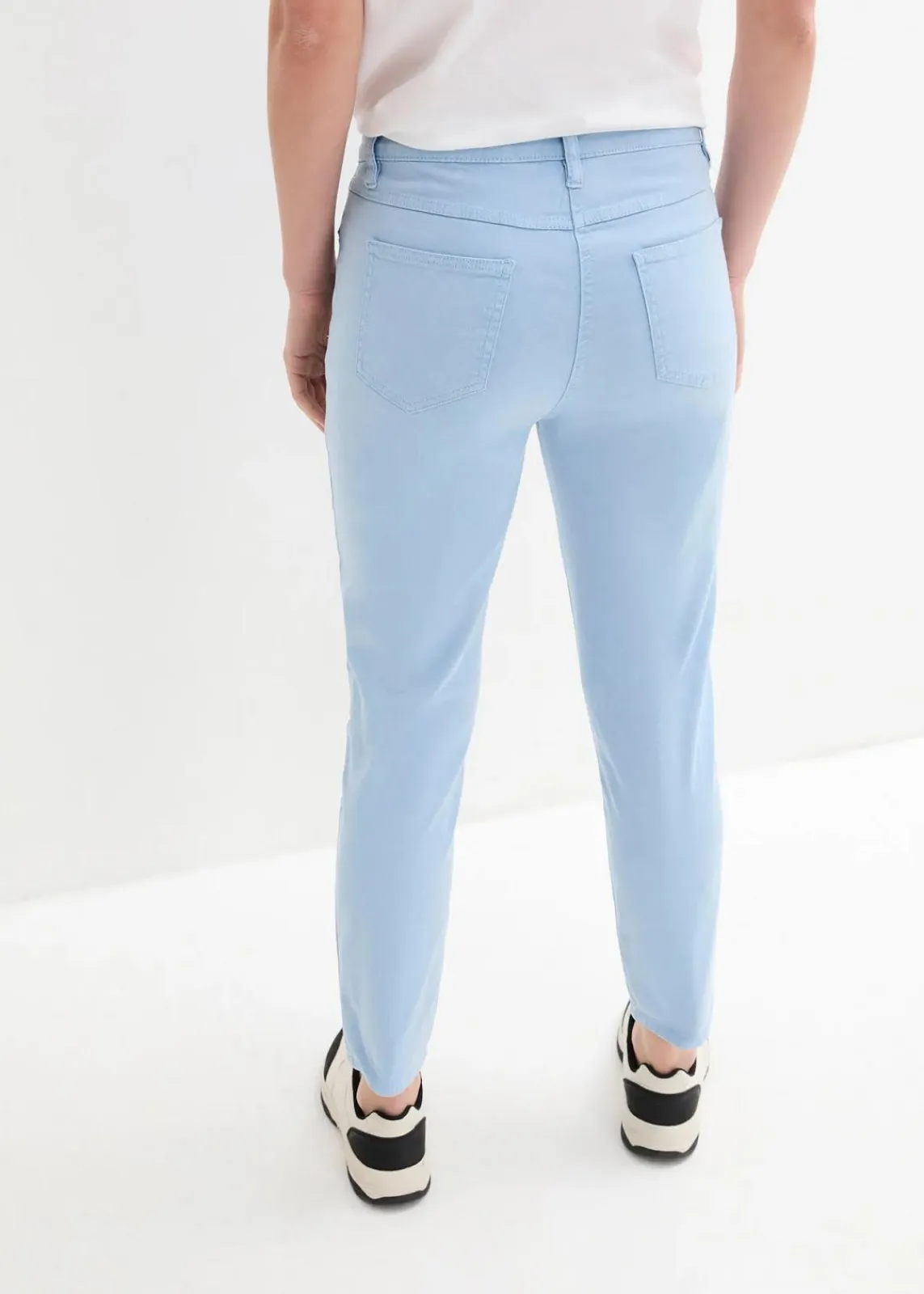 bonprix Hosen|Bekleidung·Kleider^Verkürzte Twill-Hose im Used-Look hellblau