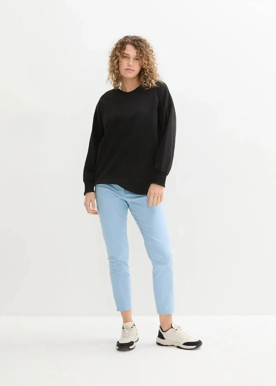 bonprix Hosen|Bekleidung·Kleider^Verkürzte Twill-Hose im Used-Look hellblau