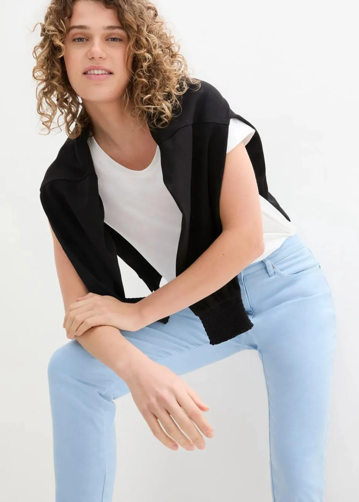 bonprix Hosen|Bekleidung·Kleider^Verkürzte Twill-Hose im Used-Look hellblau