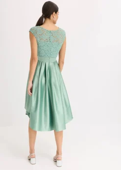 bonprix Bekleidung·Pullover & Strickjacken|Festliche Mode^Vokuhila-Kleid aus glänzendem Satin mit Spitze pastellgrün