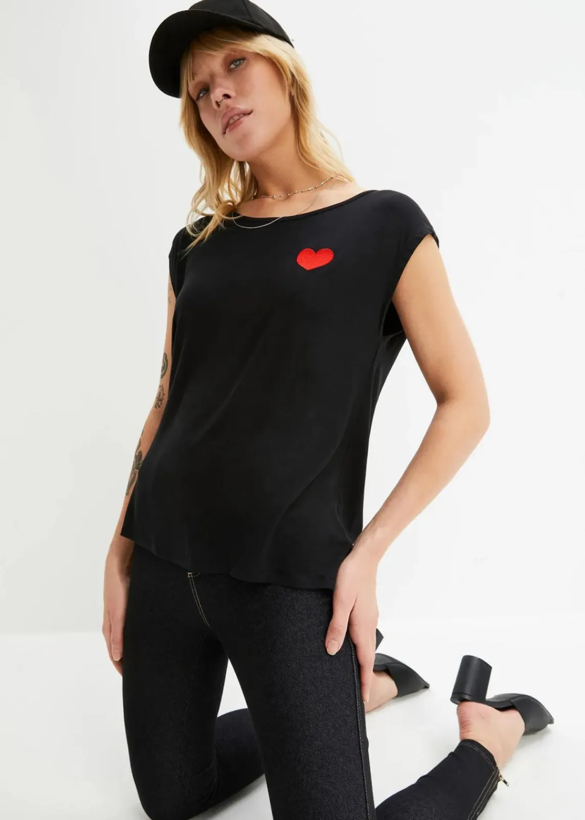 bonprix Shirts & Tops|Nachhaltigere Materialien^Vokuhila-Shirt aus fließendem Viskosemix schwarz