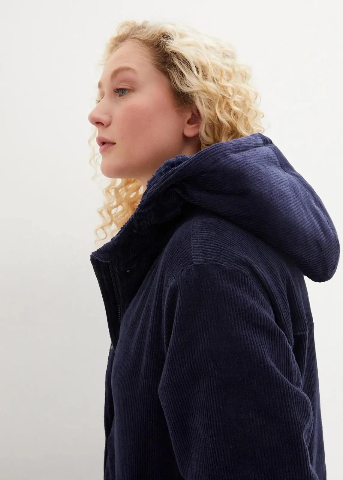 bonprix Jacken & Mäntel|Bekleidung·Hosen^Warmer Cord-Parka mit Teddy-Futter in der Kapuze, in A-Linie dunkelblau