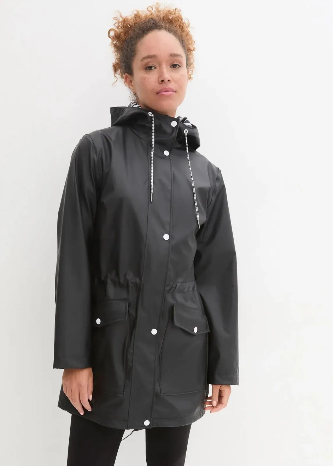 bonprix Jacken & Mäntel|Bekleidung·Hosen^wasserabweisende Regenjacke schwarz
