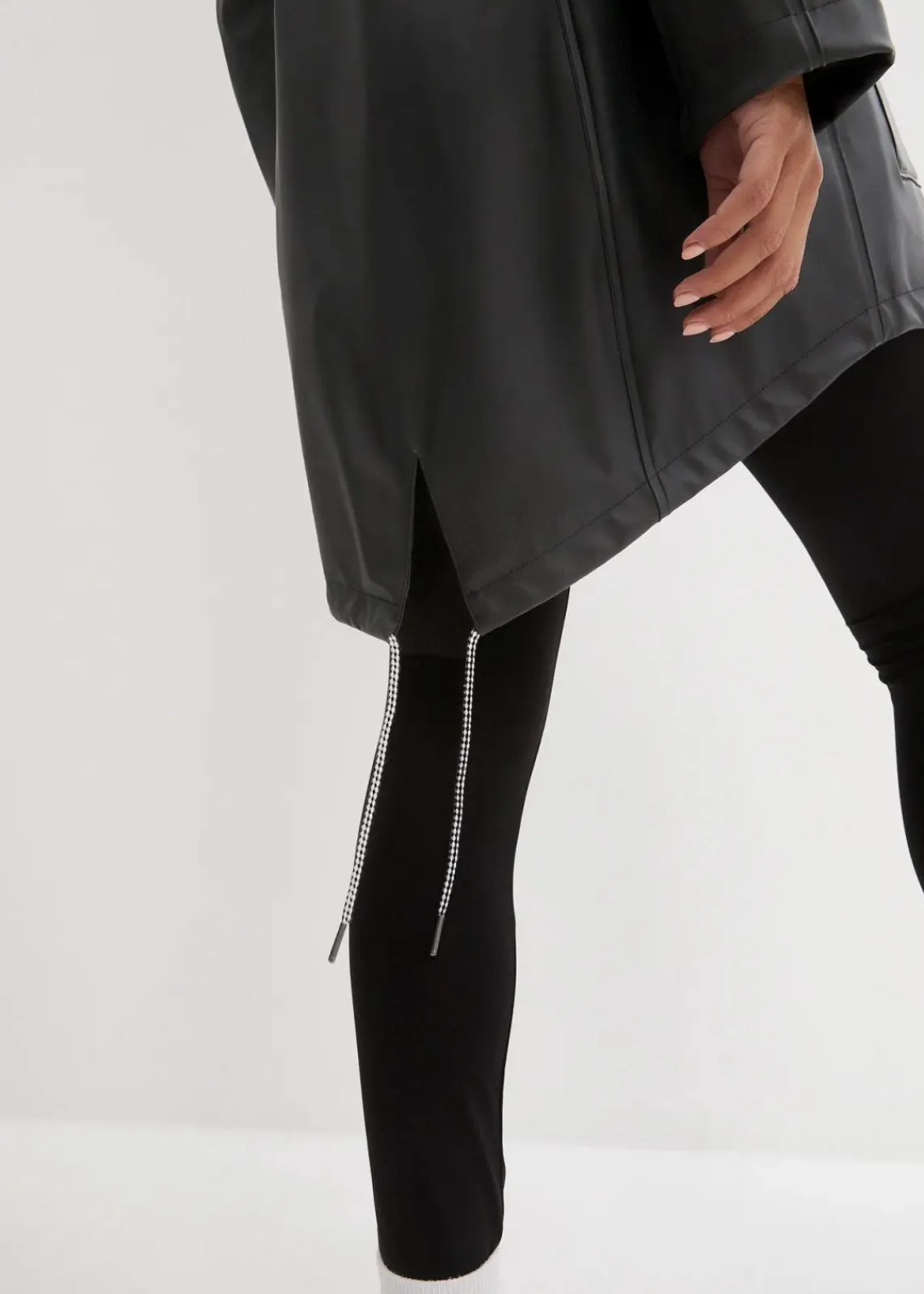 bonprix Jacken & Mäntel|Bekleidung·Hosen^wasserabweisende Regenjacke schwarz
