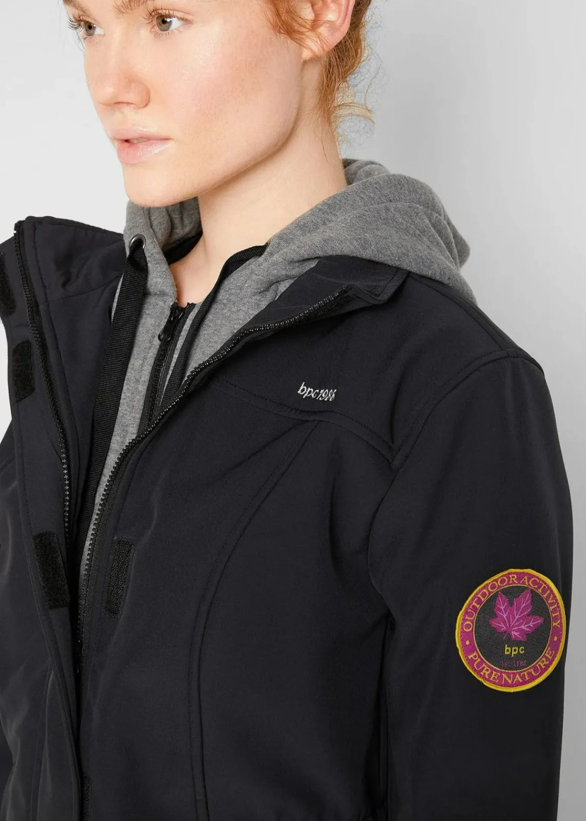 bonprix Bekleidung·Hosen|Jacken & Mäntel^wasserabweisende Softshell-Longjacke, 2 in 1-Optik schwarz