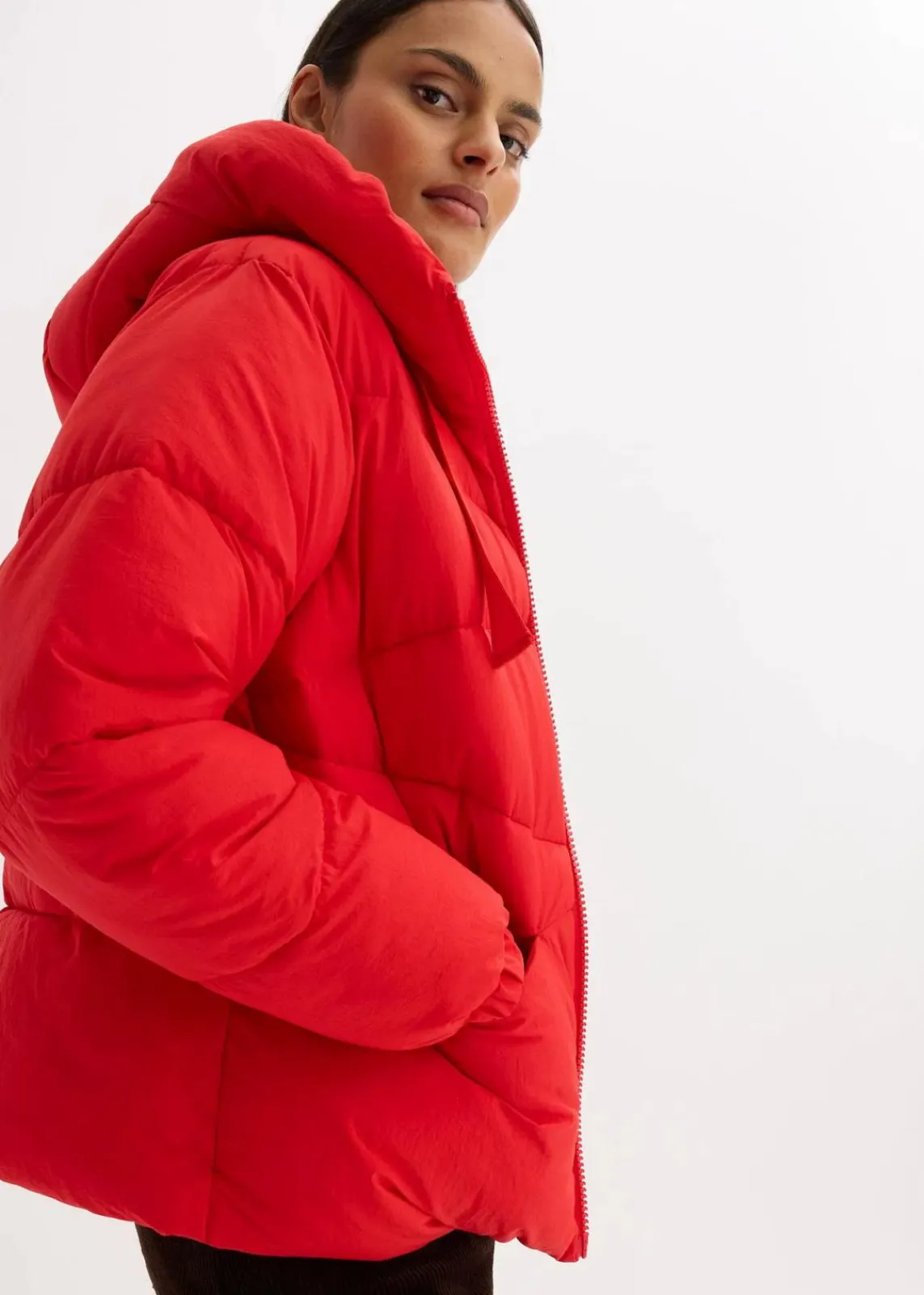 bonprix Jacken & Mäntel|Bekleidung·Hosen^Wasserabweisende Steppjacke lavarot