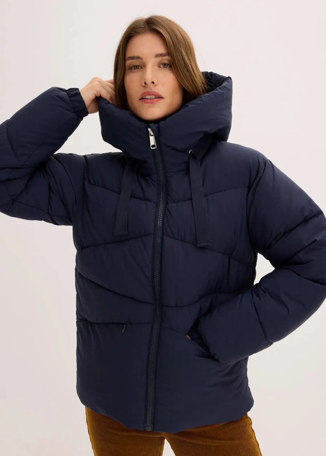 bonprix Jacken & Mäntel|Bekleidung·Hosen^Wasserabweisende Steppjacke tintenblau
