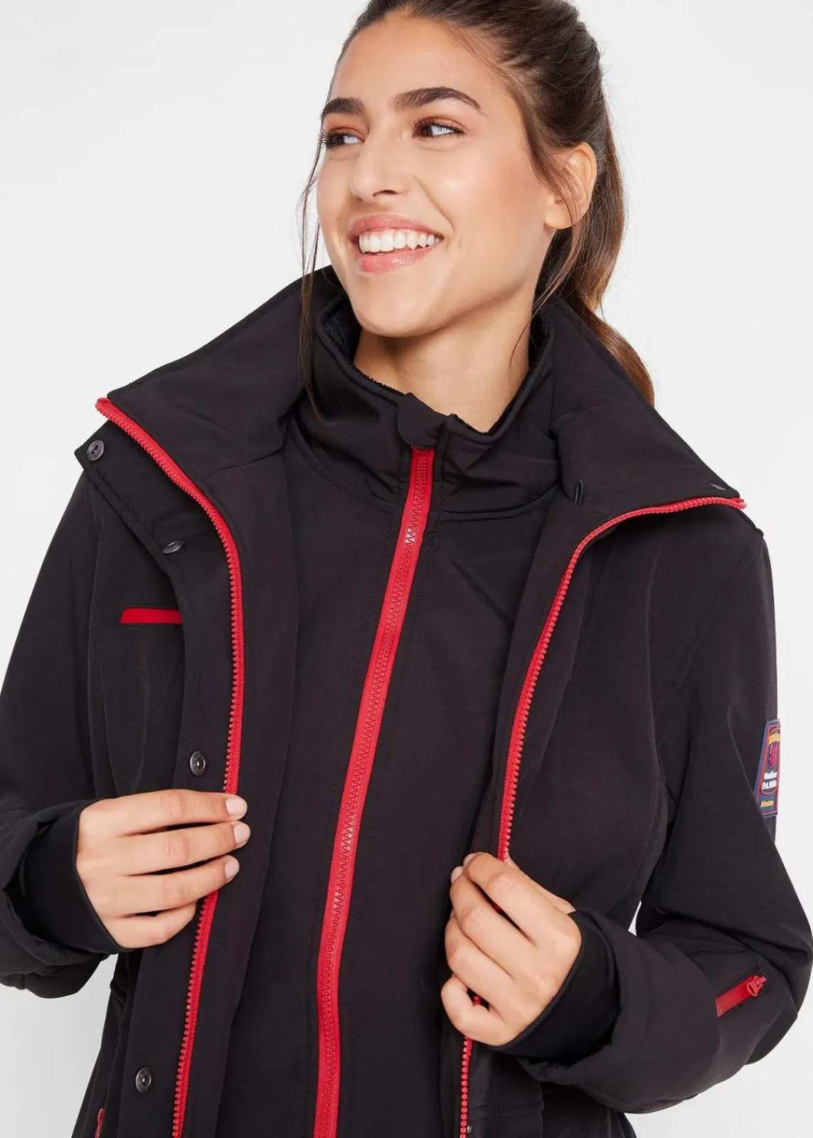 bonprix Bekleidung·Hosen|Jacken & Mäntel^wasserabweisende Stretch-Softshell-Longjacke schwarz