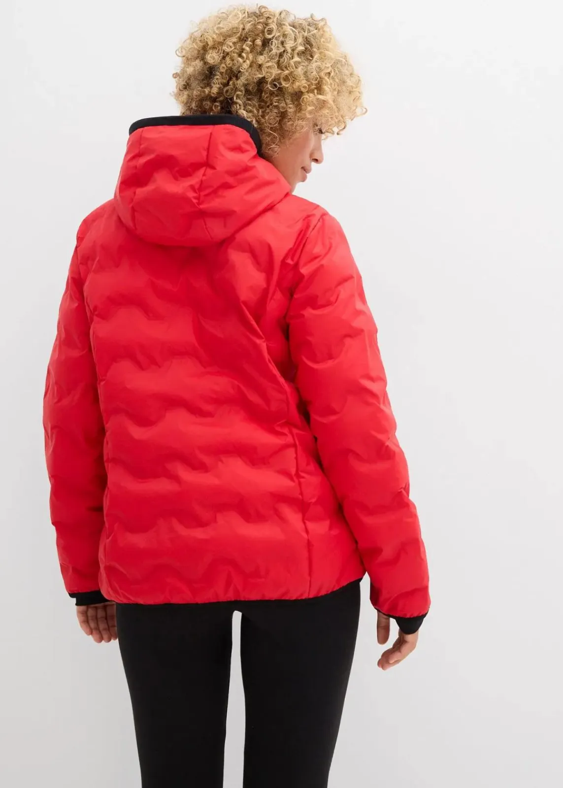 bonprix Jacken & Mäntel|Sportbekleidung^wasserabweisende, ultraleichte Funktions-Jacke salsarot