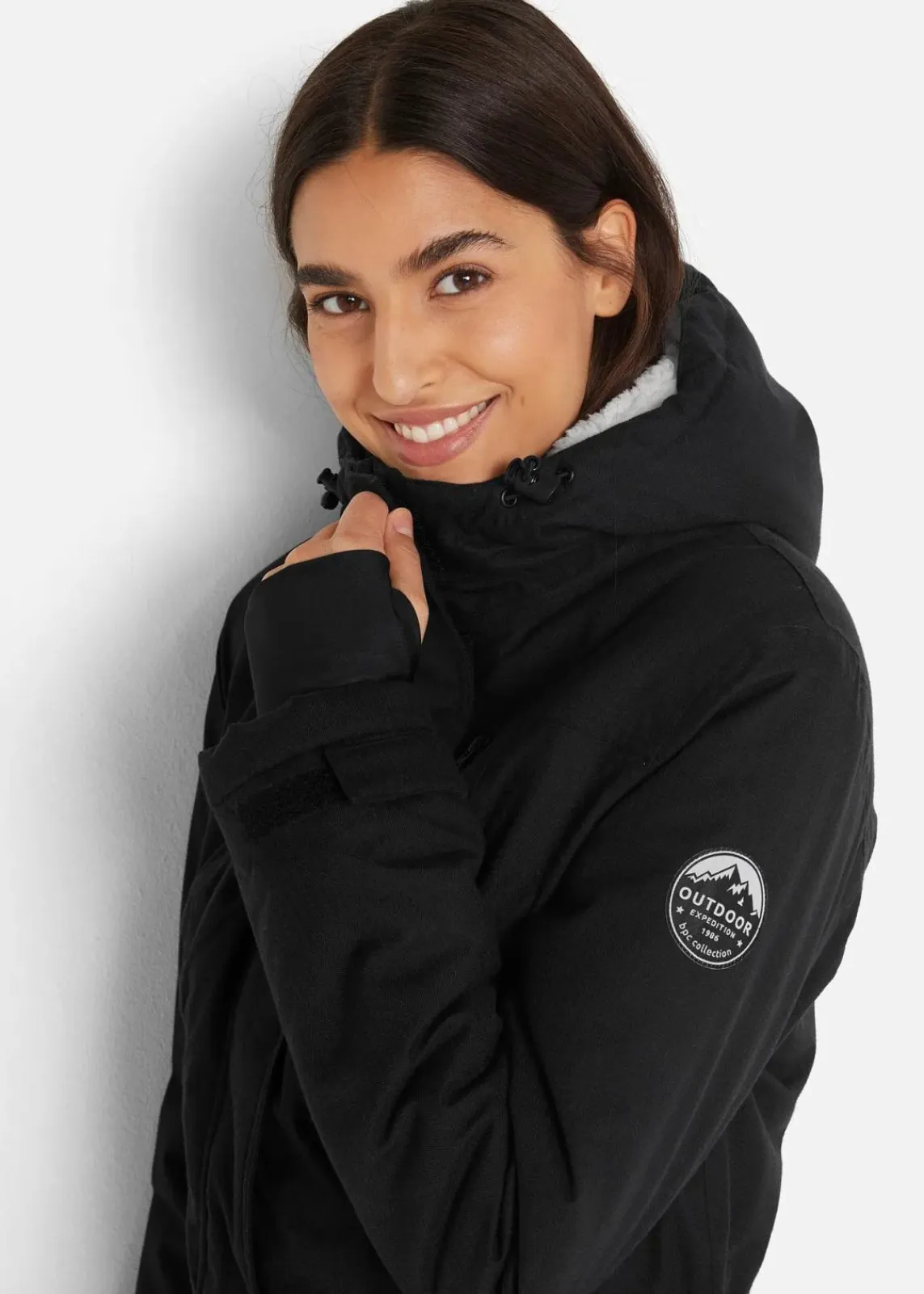 bonprix Bekleidung·Hosen|Jacken & Mäntel^wasserdichte Funktions-Parka mit Teddyfleece in der Kapuze schwarz