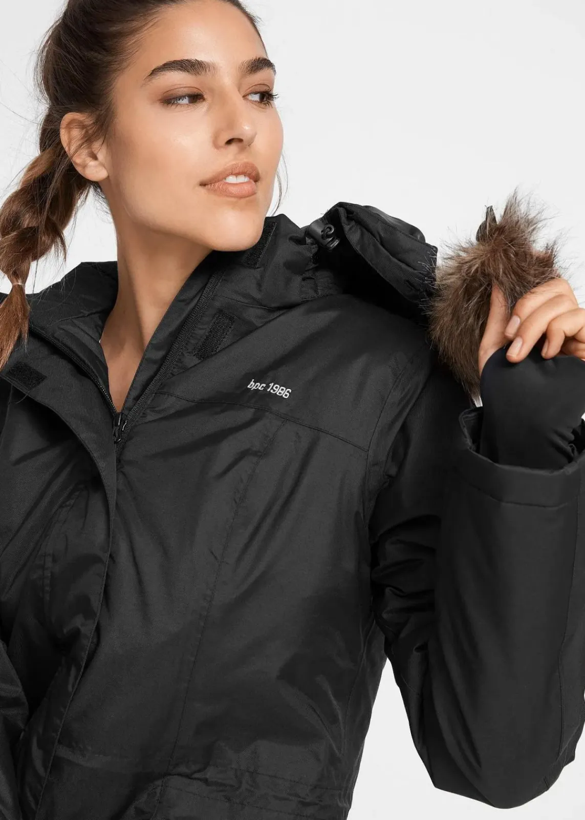 bonprix Bekleidung·Hosen|Jacken & Mäntel^wasserdichter Outdoor-Mantel mit Fellimitat schwarz