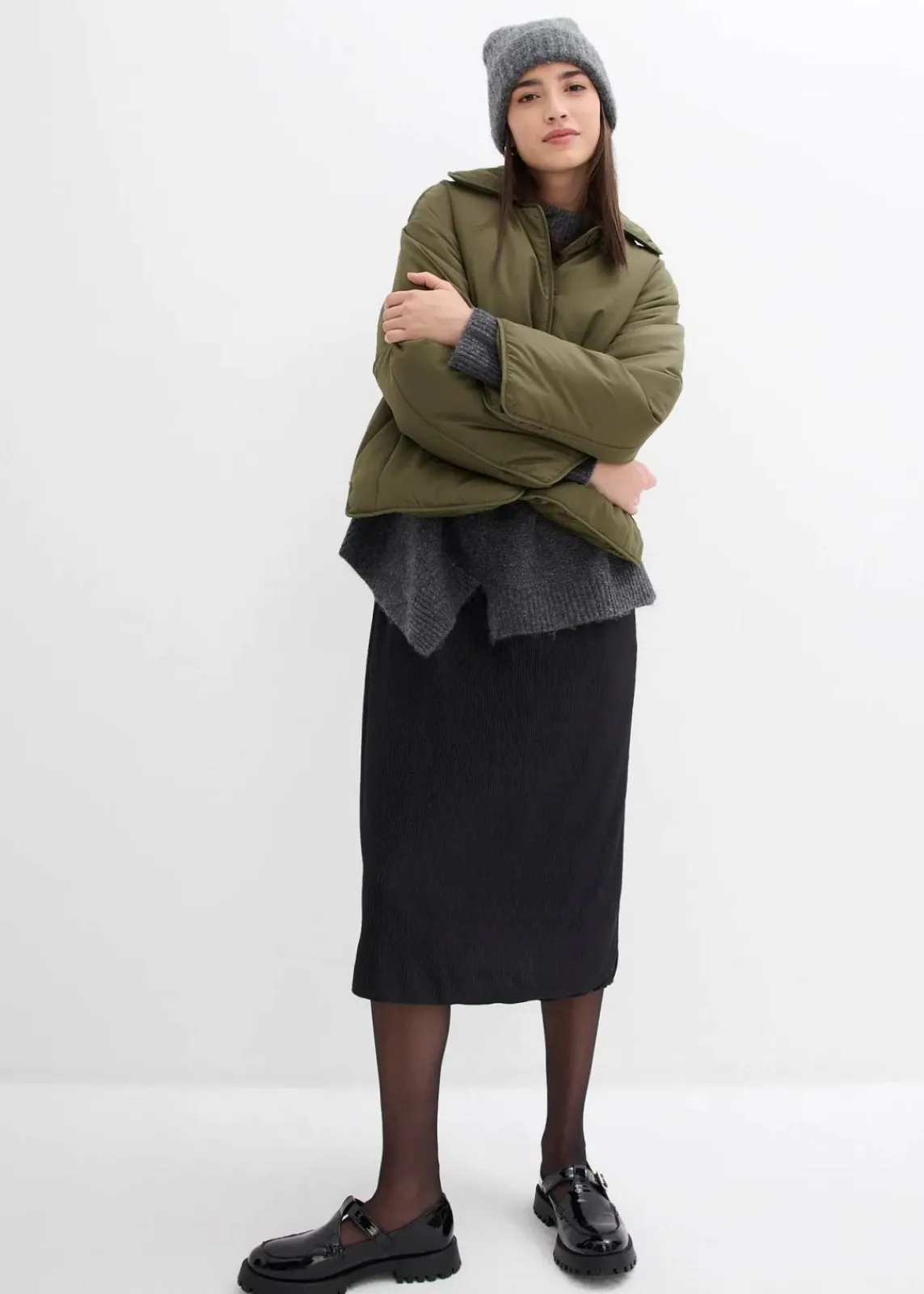 bonprix Jacken & Mäntel|Bekleidung·Hosen^Wattierte Jacke dunkeloliv