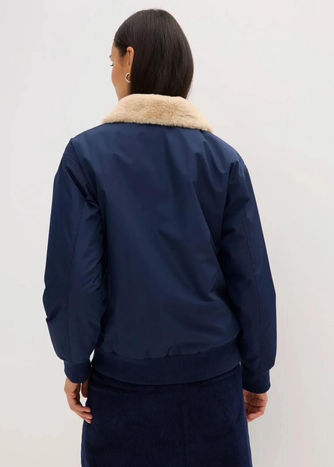bonprix Bekleidung·Hosen|Jacken & Mäntel^Wattierte Outdoorjacke tintenblau