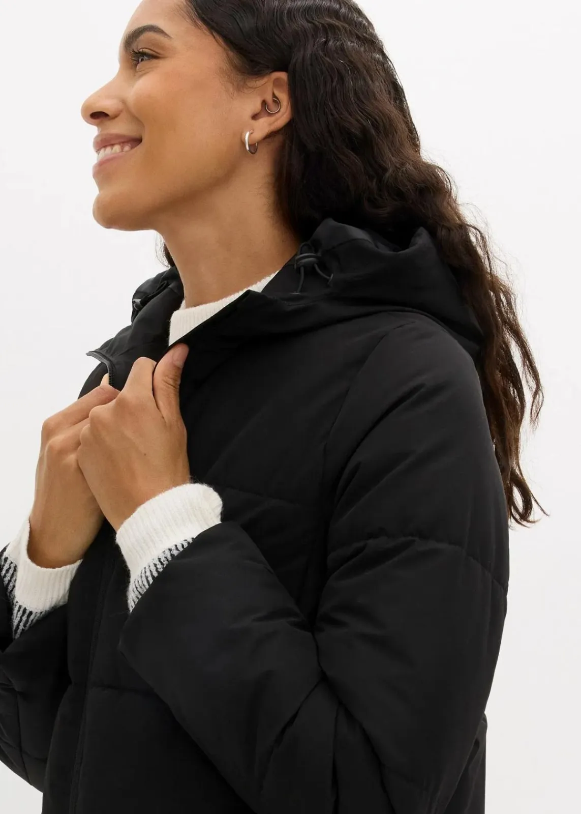 bonprix Bekleidung·Hosen|Jacken & Mäntel^Wattierte Steppjacke, kurz schwarz