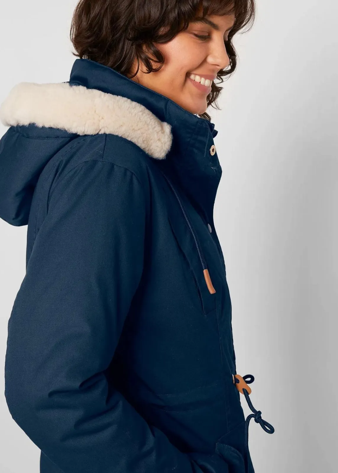 bonprix Jacken & Mäntel|Bekleidung·Hosen^Wattierter Parka mit Fellimitat-Besatz dunkelblau