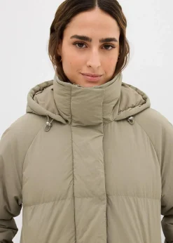 bonprix Bekleidung·Hosen|Jacken & Mäntel^Wattierter Steppmantel raucholiv