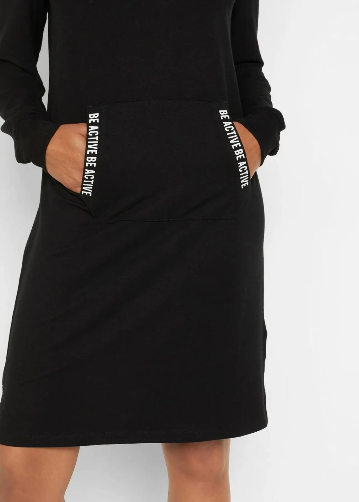 bonprix Bekleidung·Blusen & Tuniken|Bekleidung·Pullover & Strickjacken^Weiches Sweatkleid schwarz bedruckt