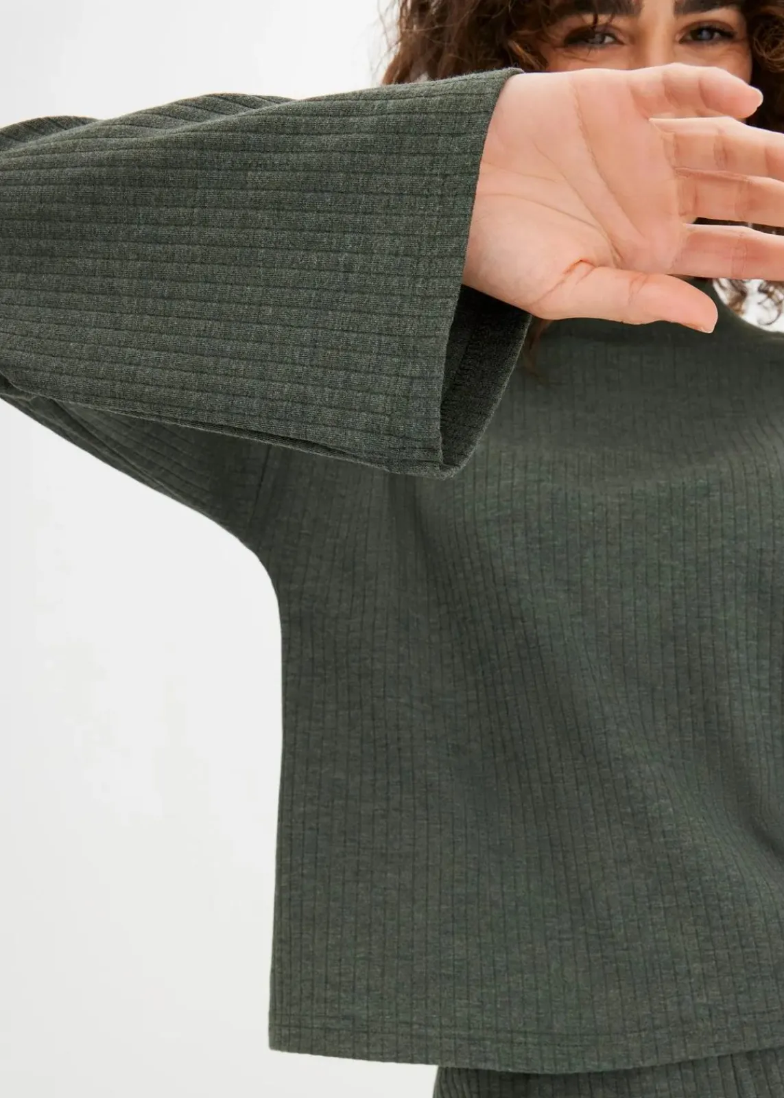 bonprix Wäsche·Nachtwäsche|Wäsche·Homewear^Weit geschnittener Loungewear Hausanzug aus weicher Rippe dunkelgrün meliert