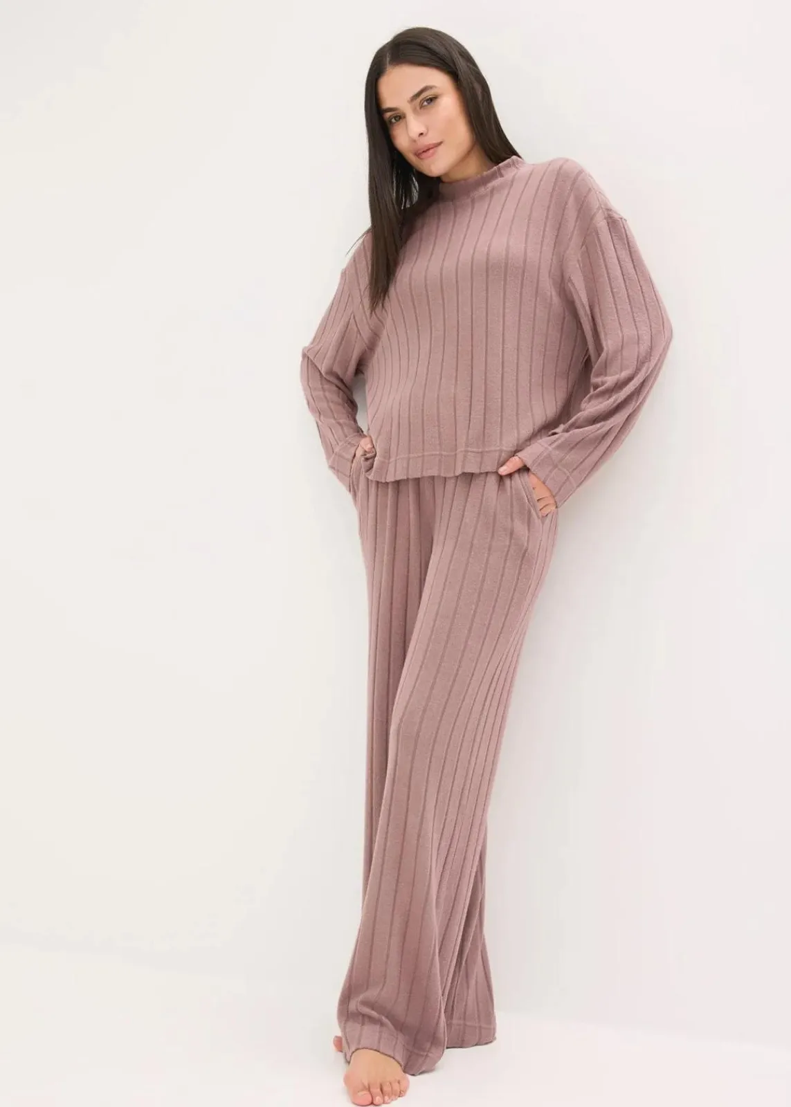bonprix Homewear|Nachtwäsche^Weit geschnittener Loungewear Hausanzug aus weicher Rippe matt braun