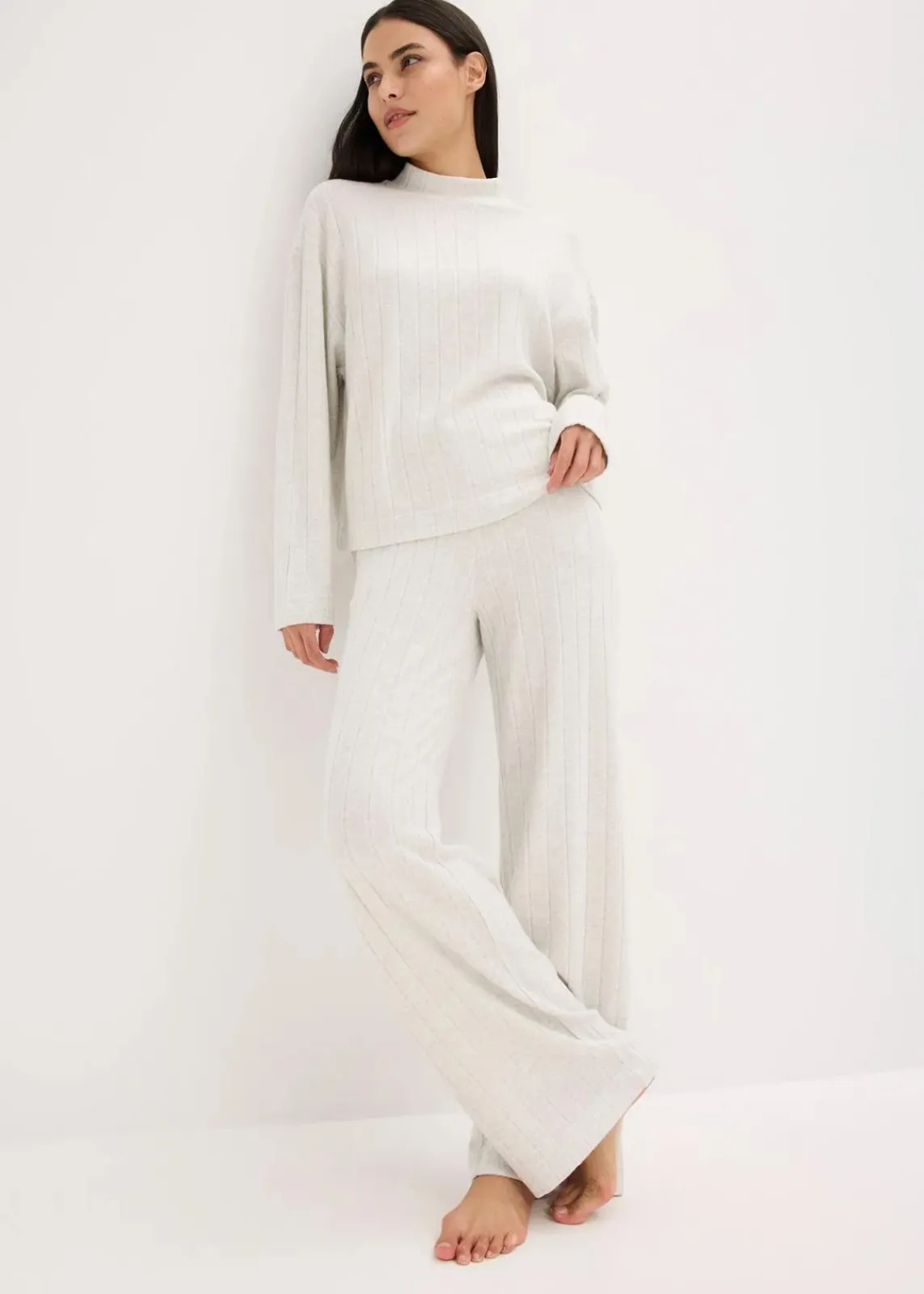 bonprix Wäsche·Homewear|Wäsche·Nachtwäsche^Weit geschnittener Loungewear Hausanzug aus weicher Rippe naturmeliert