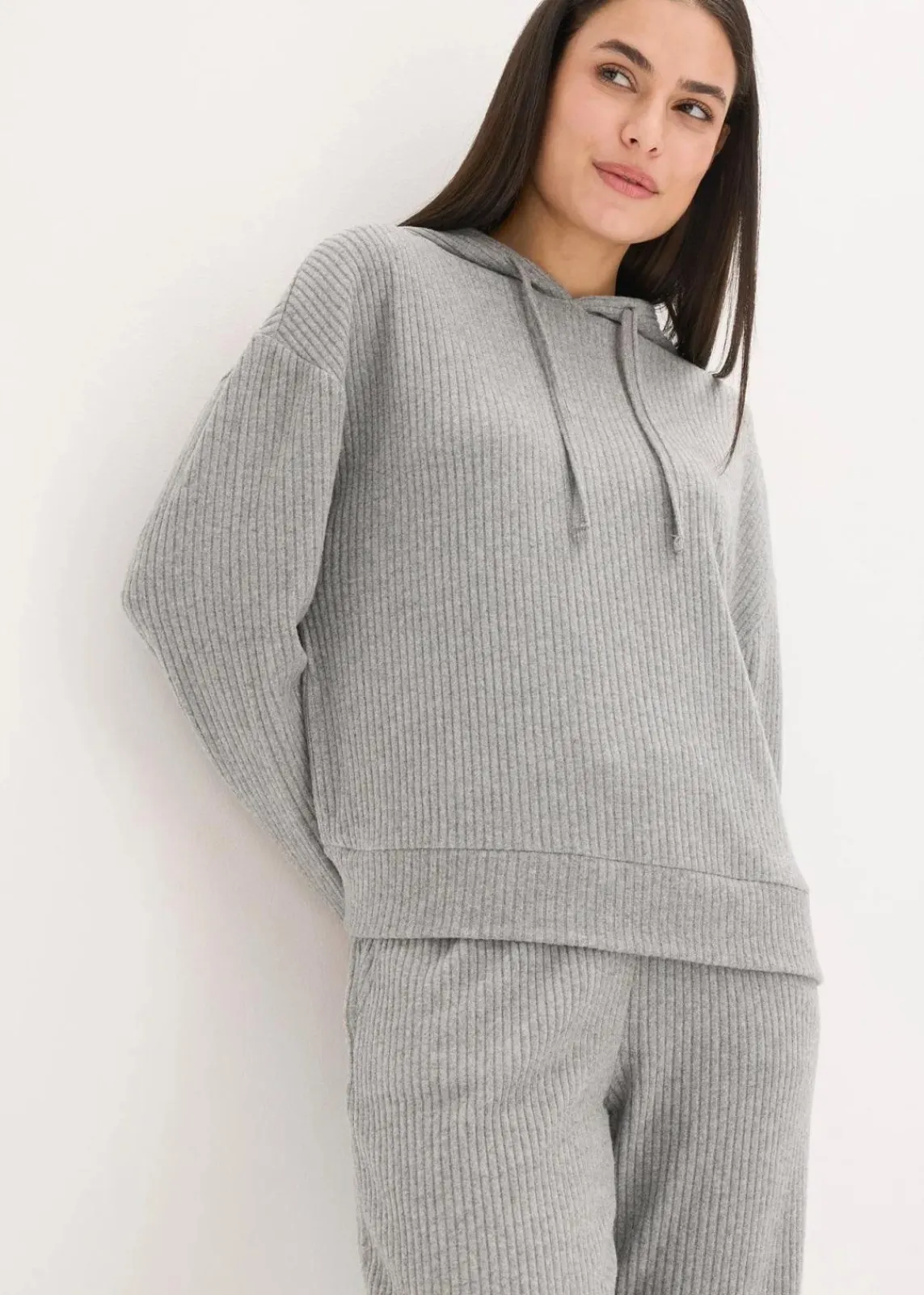 bonprix Wäsche·Homewear|Wäsche·Nachtwäsche^Weit geschnittener Loungewear Hausanzug aus weicher Rippe grau meliert