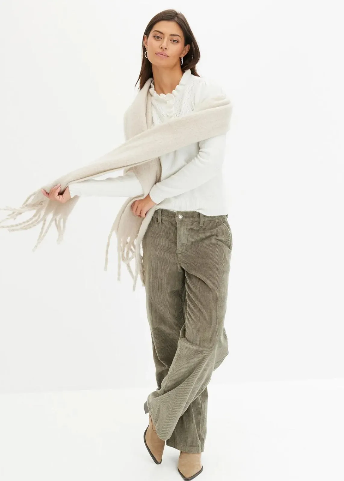 bonprix Hosen|Bekleidung·Kleider^Weite Cordhose raucholiv