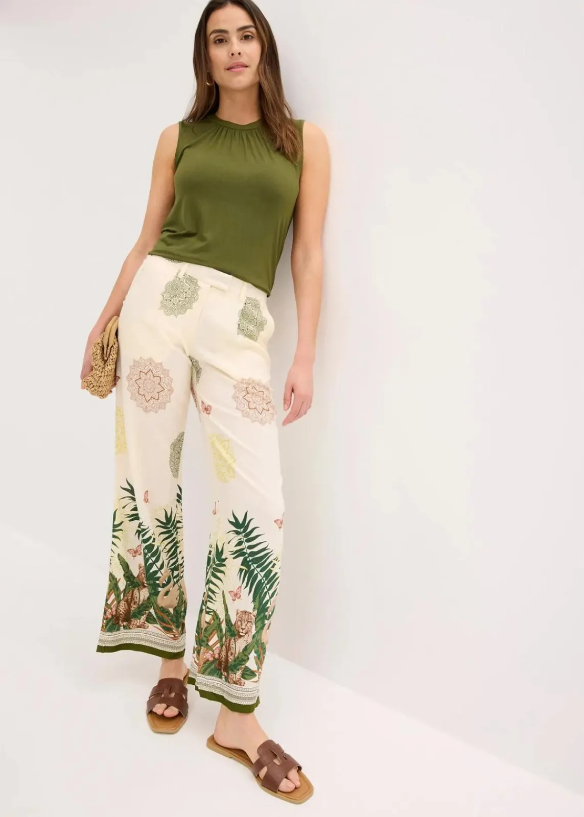 bonprix Bekleidung·Kleider|Hosen^Weite Hose aus Viskose mit Bordürenprint cremeweiß bedruckt
