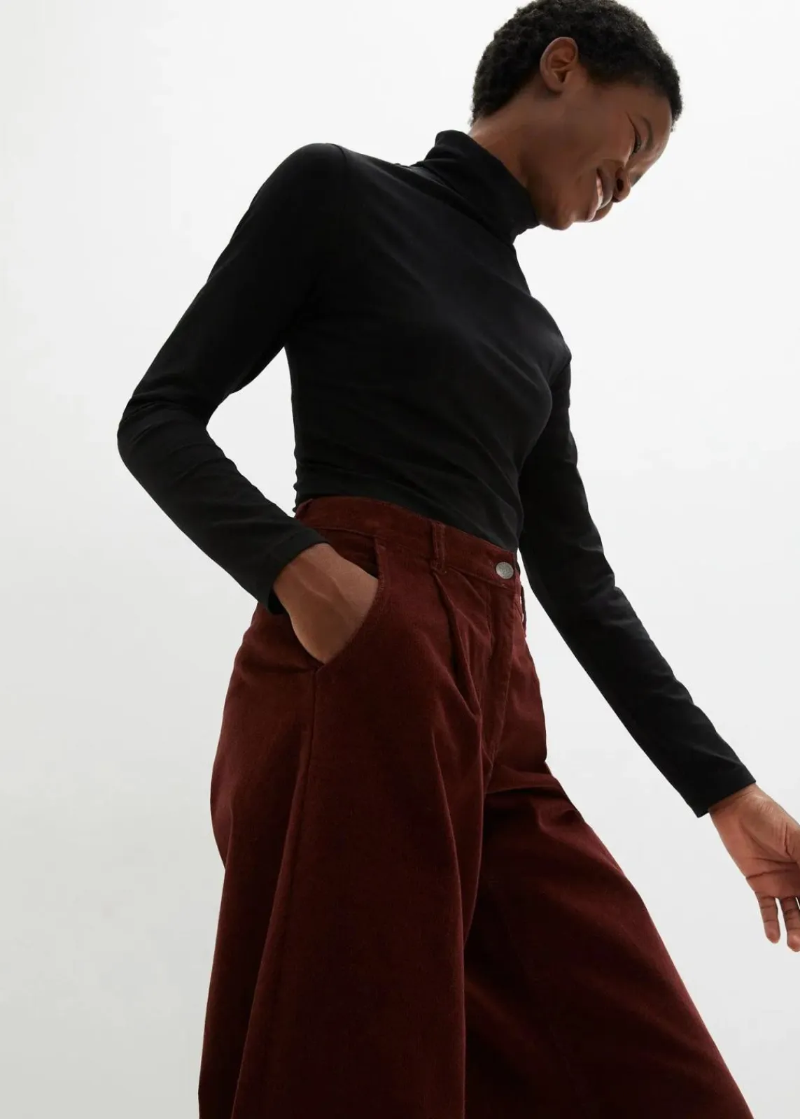 bonprix Hosen|Bekleidung·Kleider^Weite Stretchcord-Culotte mit High-Waist-Bequembund, 7/8-Länge kaffeebraun