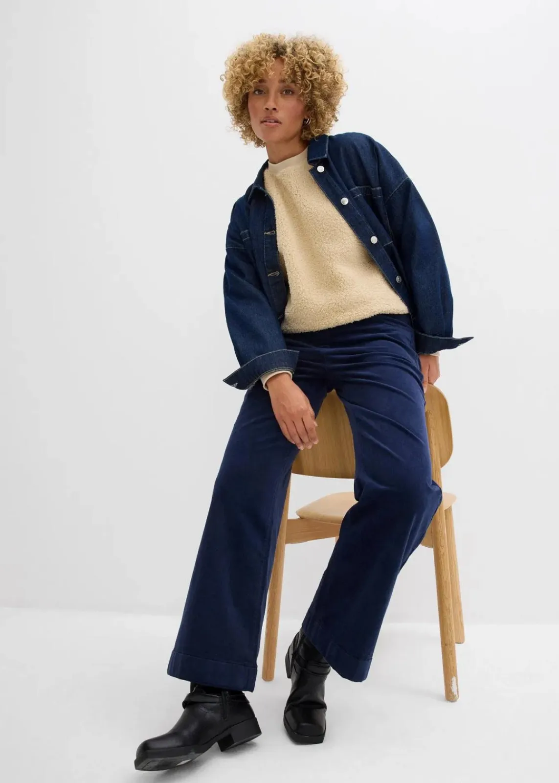 bonprix Hosen|Bekleidung·Kleider^Weite Stretch-Cordhose, High-Waist dunkelblau