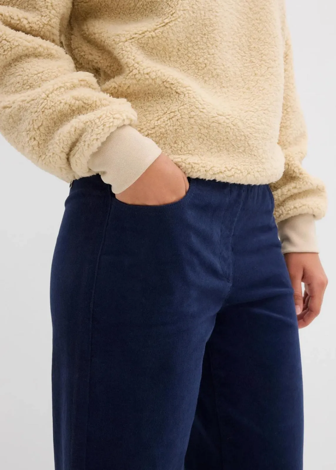 bonprix Hosen|Bekleidung·Kleider^Weite Stretch-Cordhose, High-Waist dunkelblau