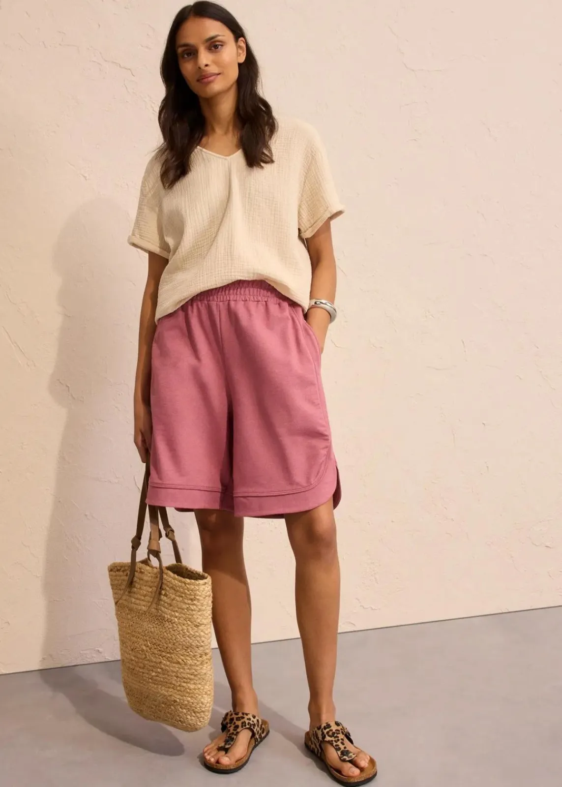 bonprix Hosen|Shorts^Weite Sweat-Shorts aus Baumwoll-Mix softbeere meliert