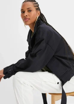 bonprix Nachhaltigere Materialien|Jacken & Mäntel^Weite Twill-Jacke mit aufgesetzten Taschen schwarz