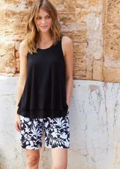 bonprix Bekleidung·Outdoorbekleidung|Bekleidung·Kleider^Weite Viskose Shorts mit High-Waist-Bequembund schwarz/weiß floral