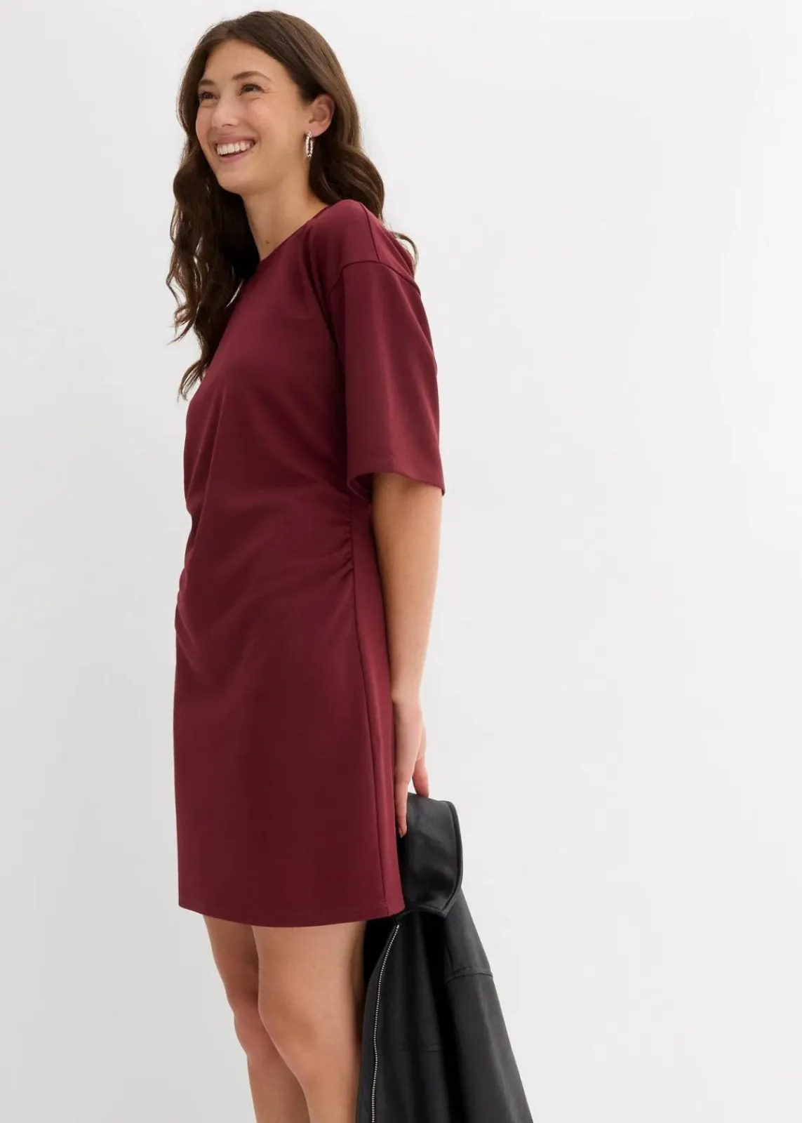 bonprix Kleider|Bekleidung·Pullover & Strickjacken^Weites T-Shirt Kleid ahornrot