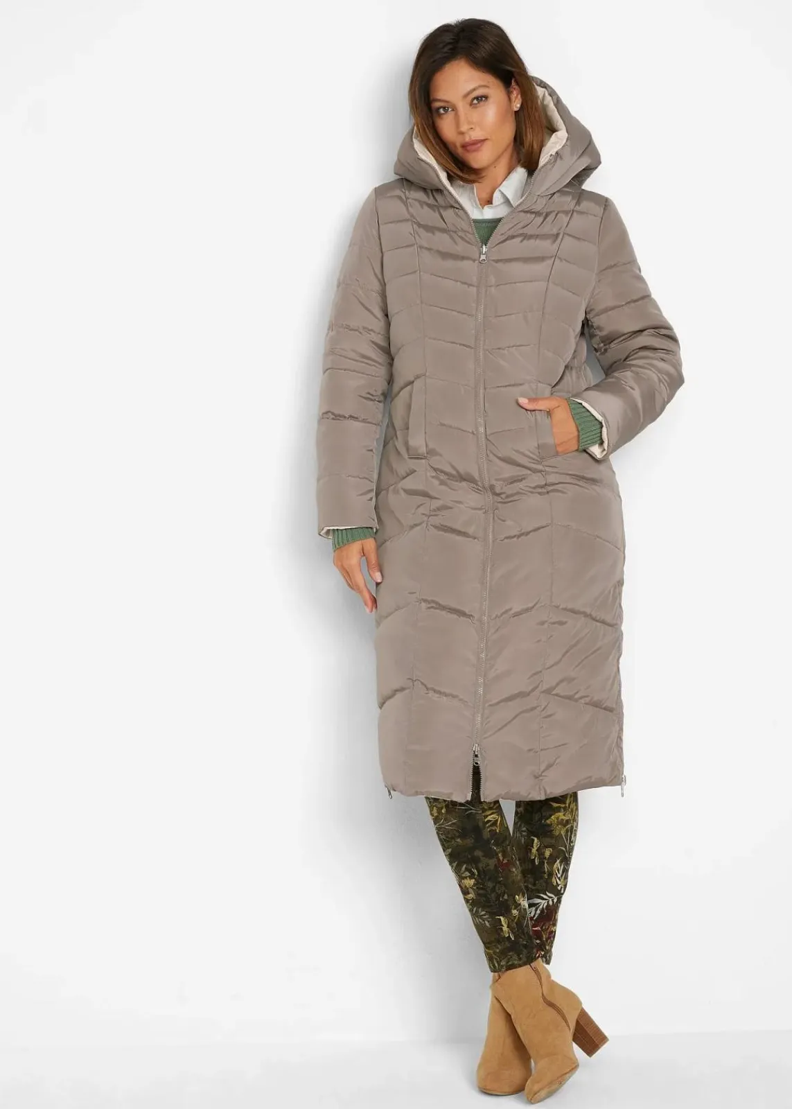 bonprix Bekleidung·Hosen|Jacken & Mäntel^Wende-Steppmantel taupe/elfenbein