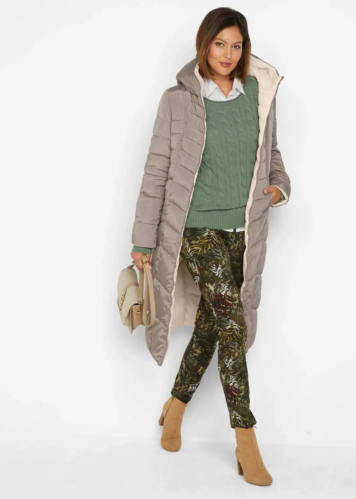 bonprix Bekleidung·Hosen|Jacken & Mäntel^Wende-Steppmantel taupe/elfenbein