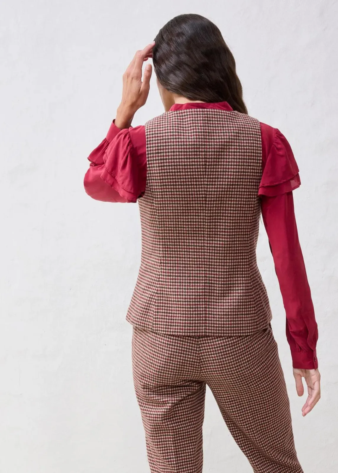 bonprix Bekleidung·Hosen|Jacken & Mäntel^Weste mit Wollanteil mattcamel/dunkelblau kariert