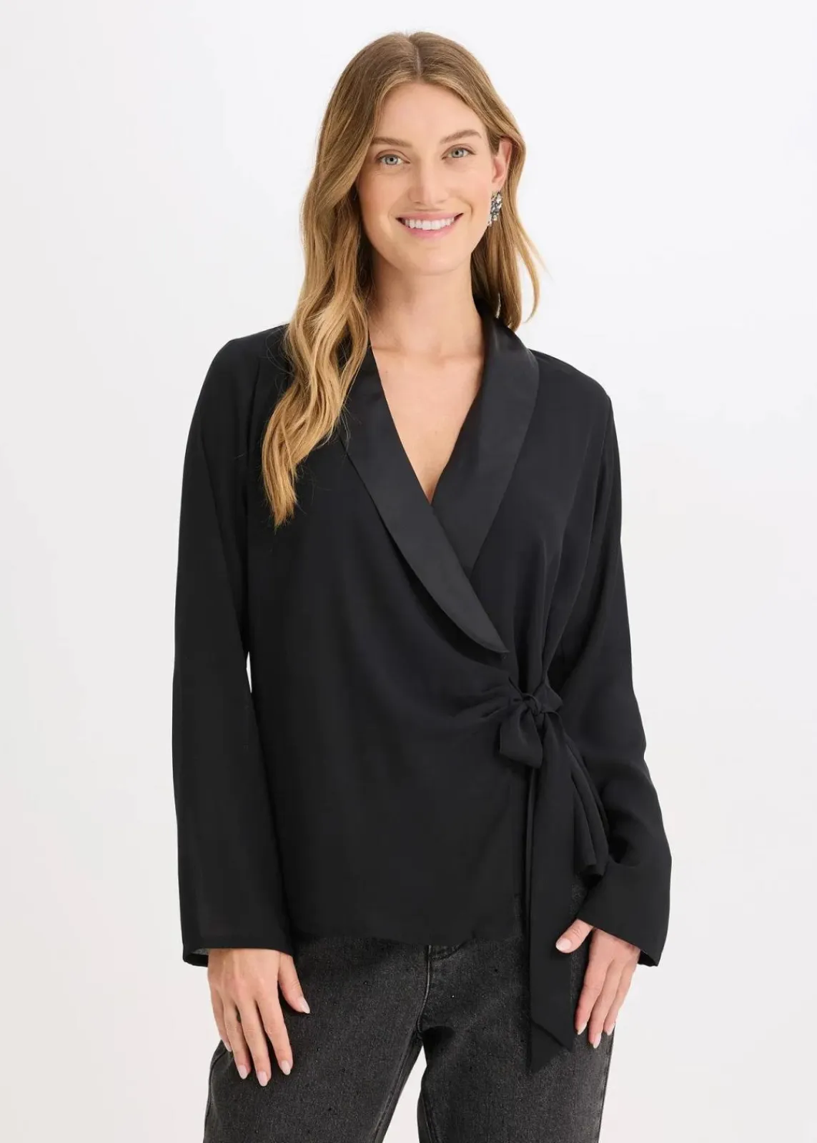 bonprix Bekleidung·Jacken & Mäntel|Blusen & Tuniken^Wickelbluse schwarz