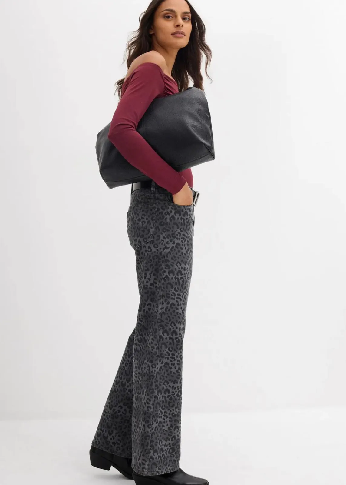 bonprix Bekleidung·Kleider|Hosen^Wide Leg Twillhose mit Leodruck rauchgrau leo bedruckt