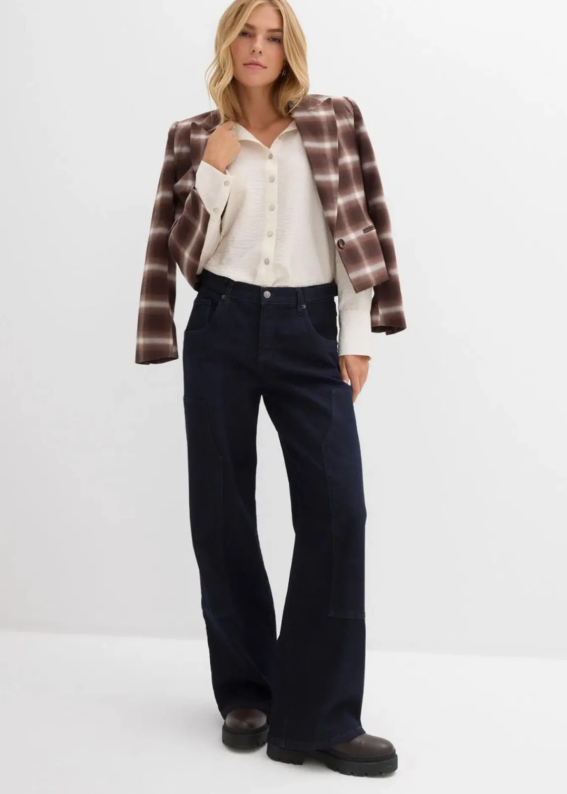 bonprix Jeans|Kurzgrößen^Wide-Leg Jeans Mid Waist tiefblau denim ungewaschen