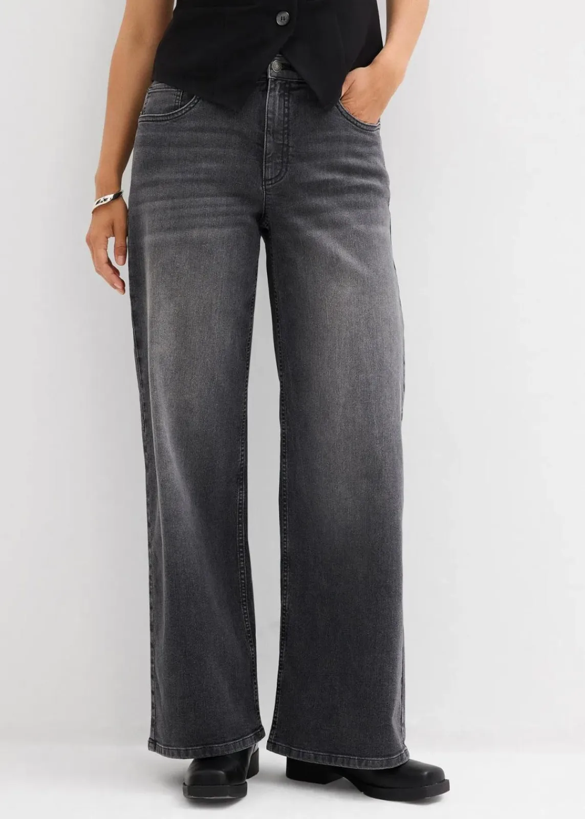 bonprix Kurzgrößen|Jeans^Wide-Leg-Jeans, High Waist schwarz denim used