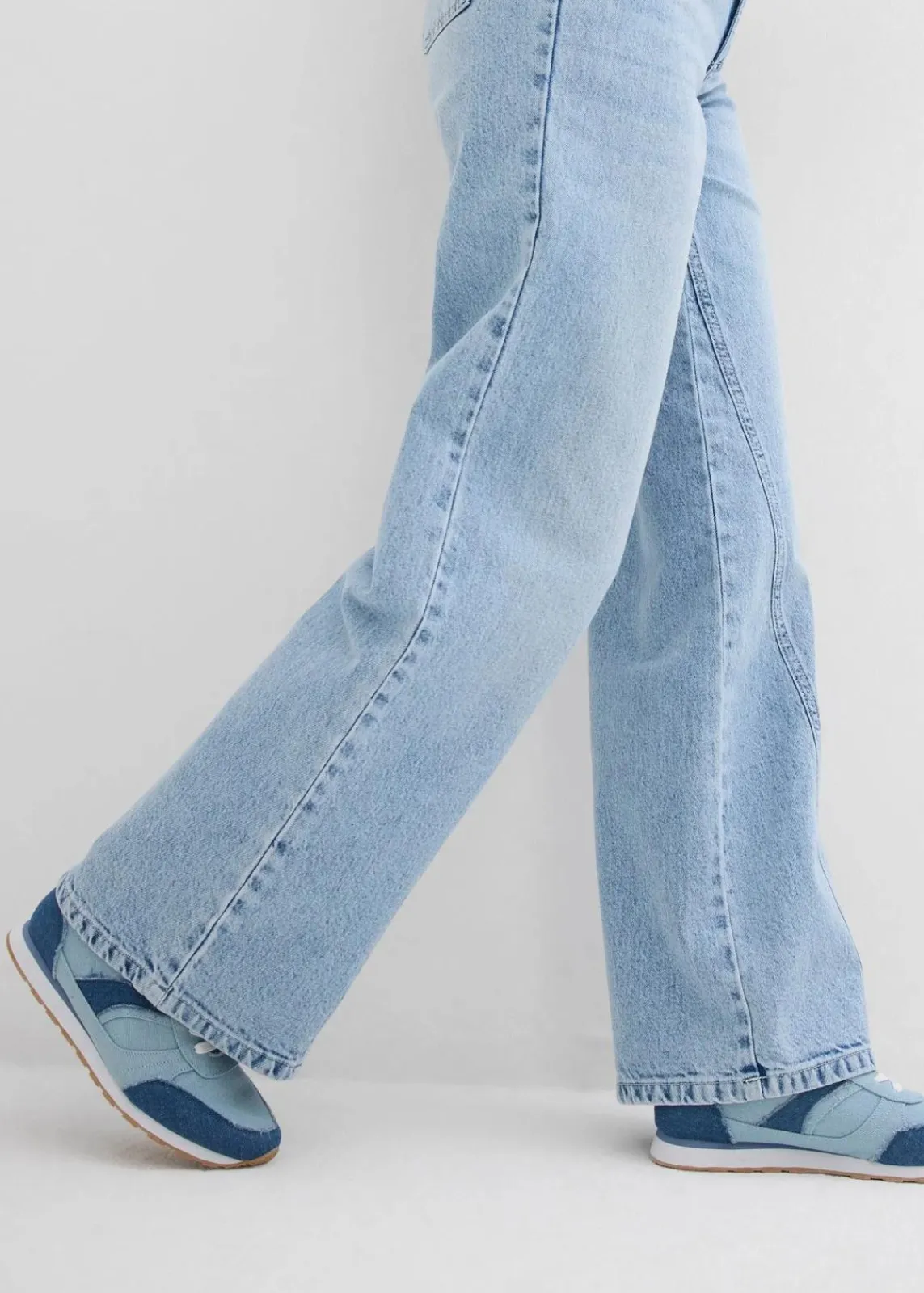 bonprix Bekleidung·Shirts & Tops|Jeans^Wide-Leg-Jeans High Waist, Low Stretch eisblau denim used